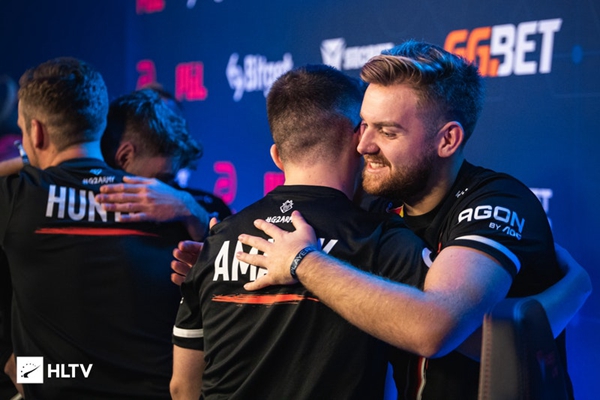 电竞比分官宣：Astralis正式签下HooXi